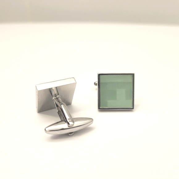 Cufflinks - Picture 3 of 3